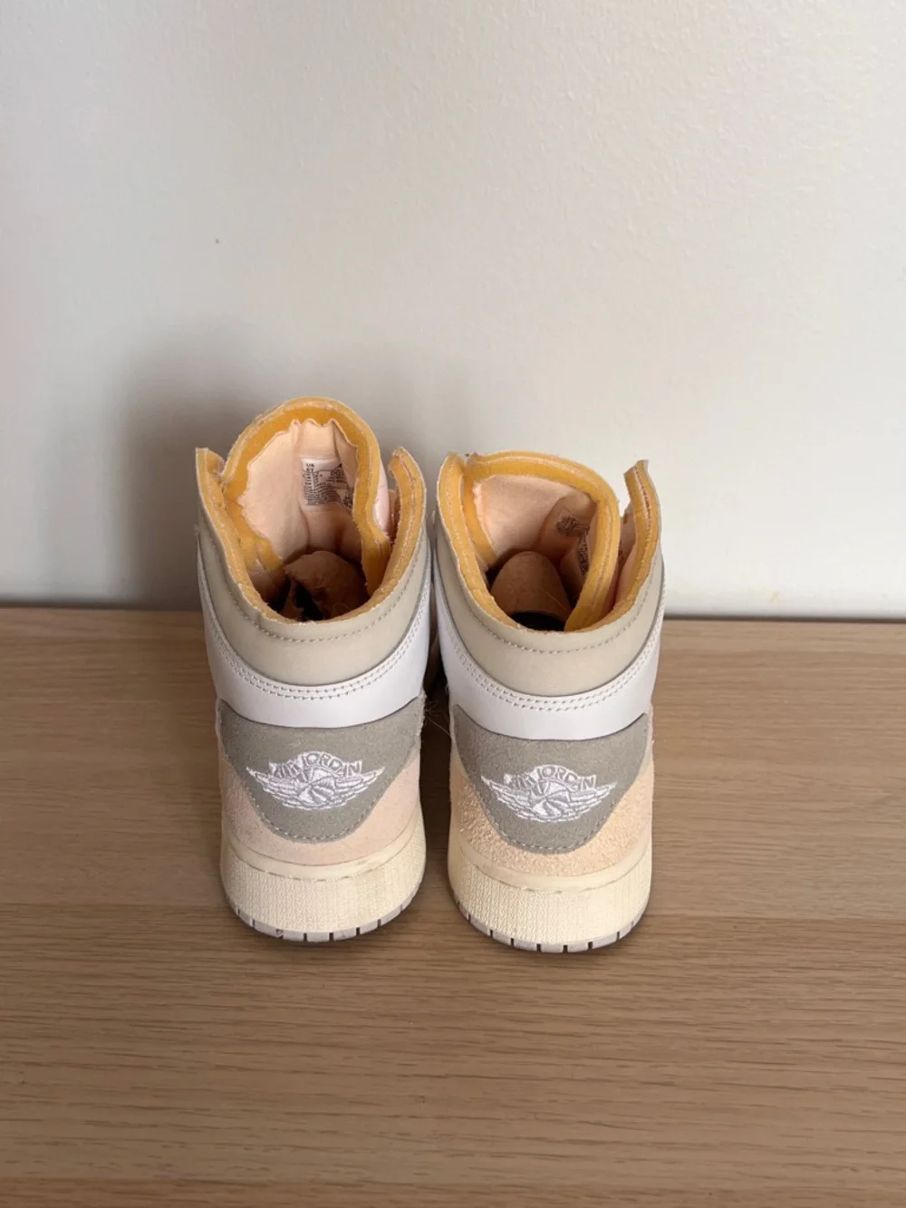 Nike Air Jordan High Top ‘Inside Out’ - Picture 4 of 6